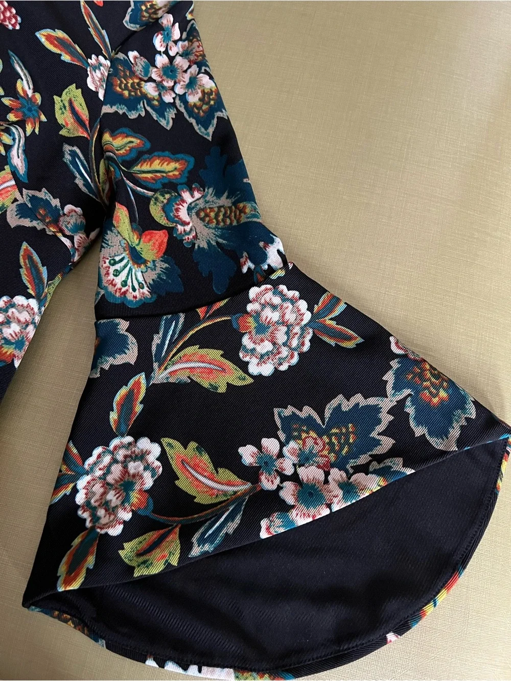INC International Concepts Black Floral Long Sleeve Shift Dress - Picture 5 of 5